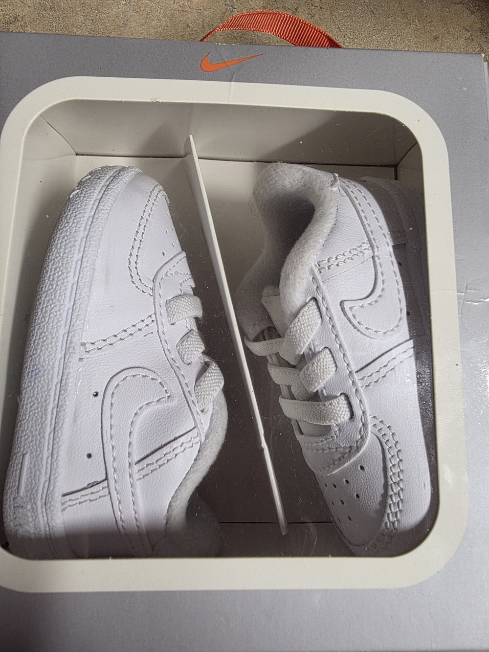 Nike Kids White Low-Top Leather Sneakers